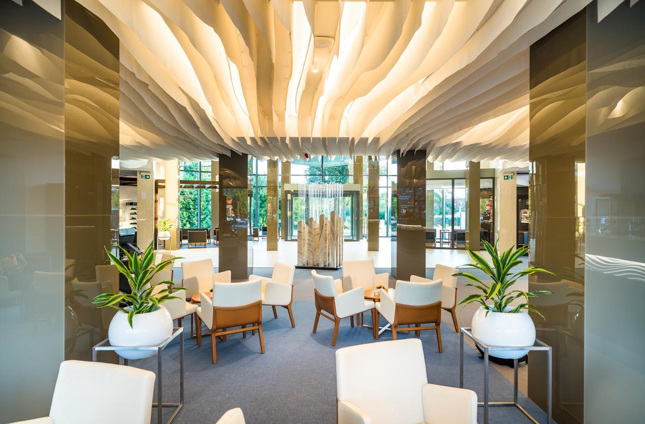 Hotel Galeria Thermal Bešeňová 外观 照片